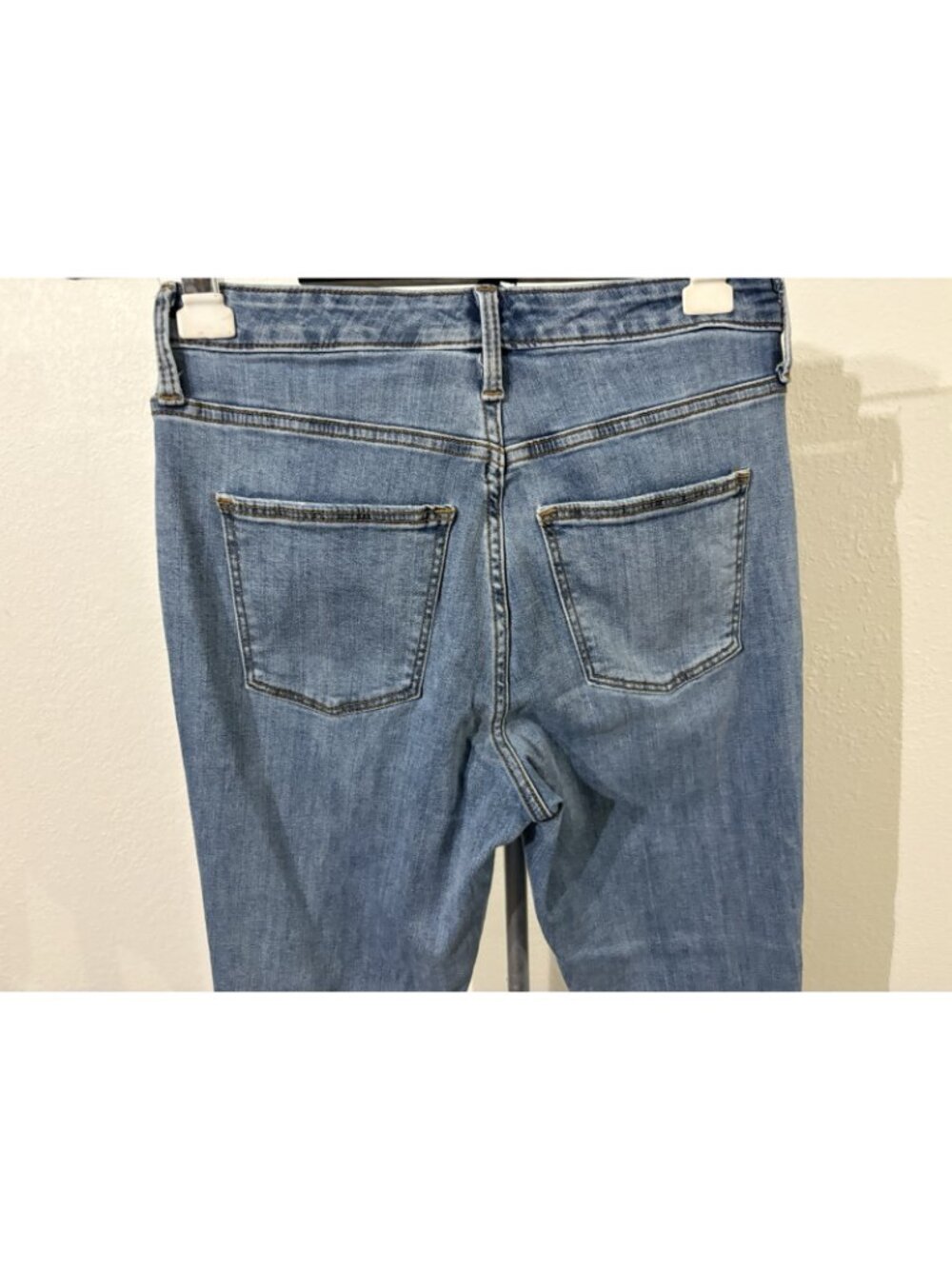 Universal Thread Womens Mid Rise Skinny Jeans Stretch Size 6/28 R 28X28 - Picture 7 of 13